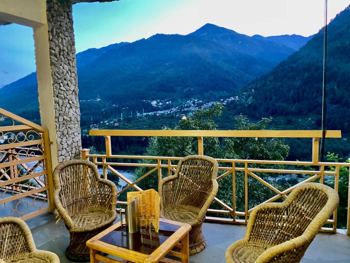 Hotel Valley Of Gods Manāli Exterior foto