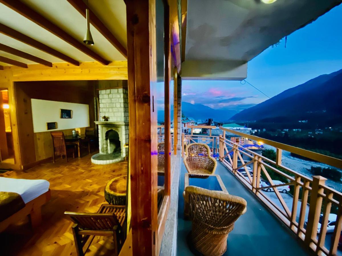 Hotel Valley Of Gods Manāli Exterior foto